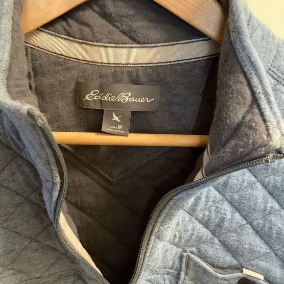 Eddie Bauer Fortify Quilted Pullover. Size M - Picture 4 of 10